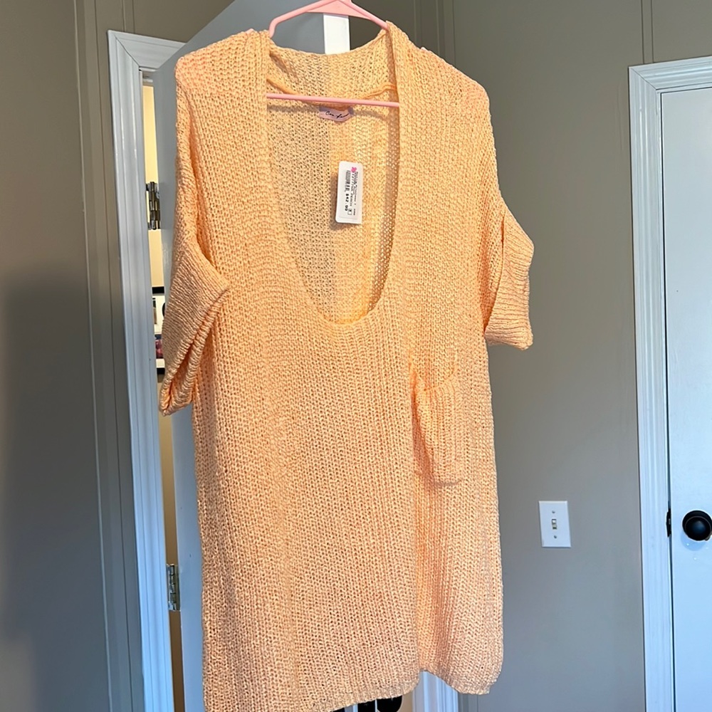 Peach scoop neck top